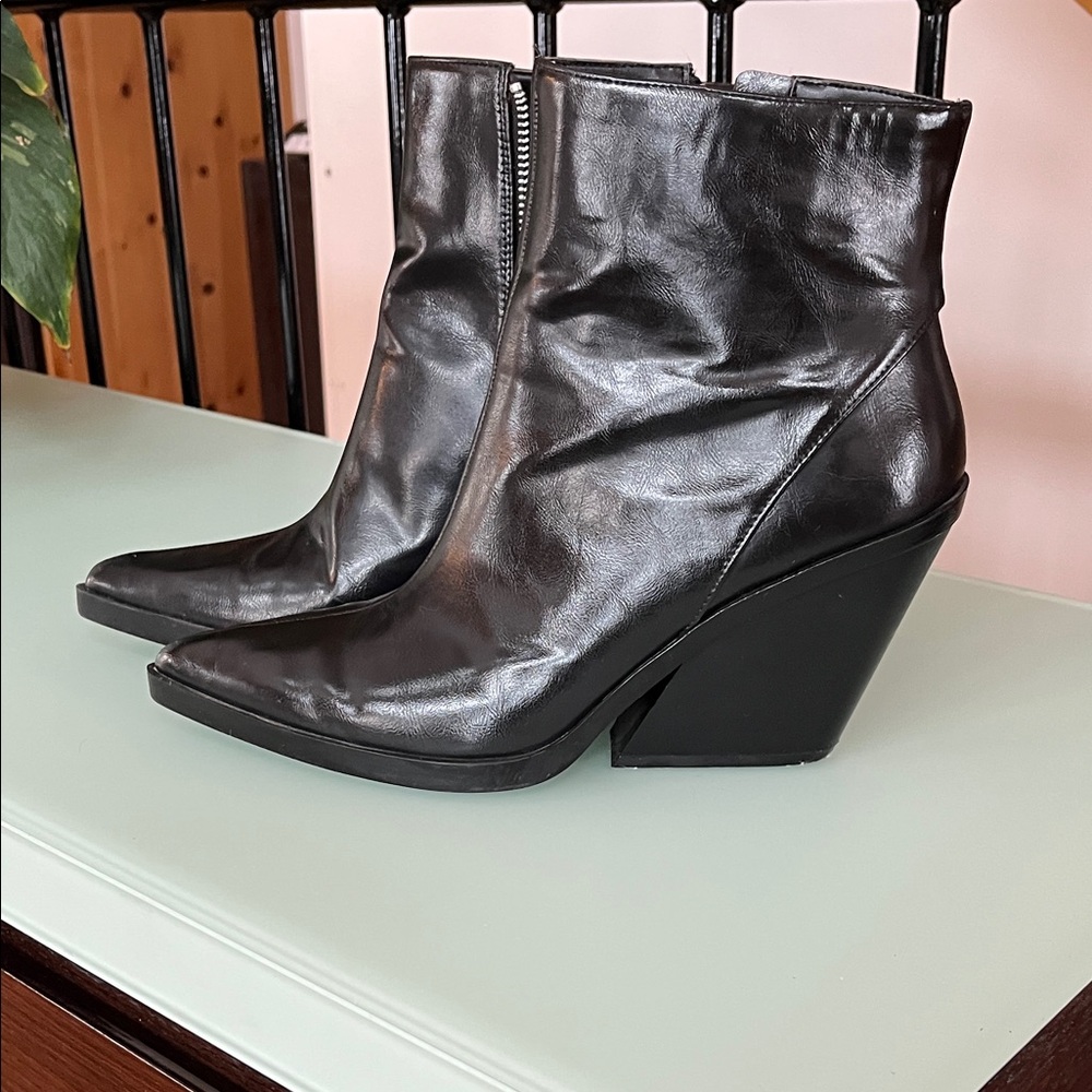 Zara Black Heeled Boots